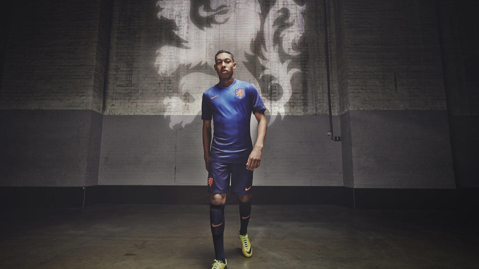 巴斯托尼的节奏艺术，那不勒斯鏖战尼斯背后的战术密码