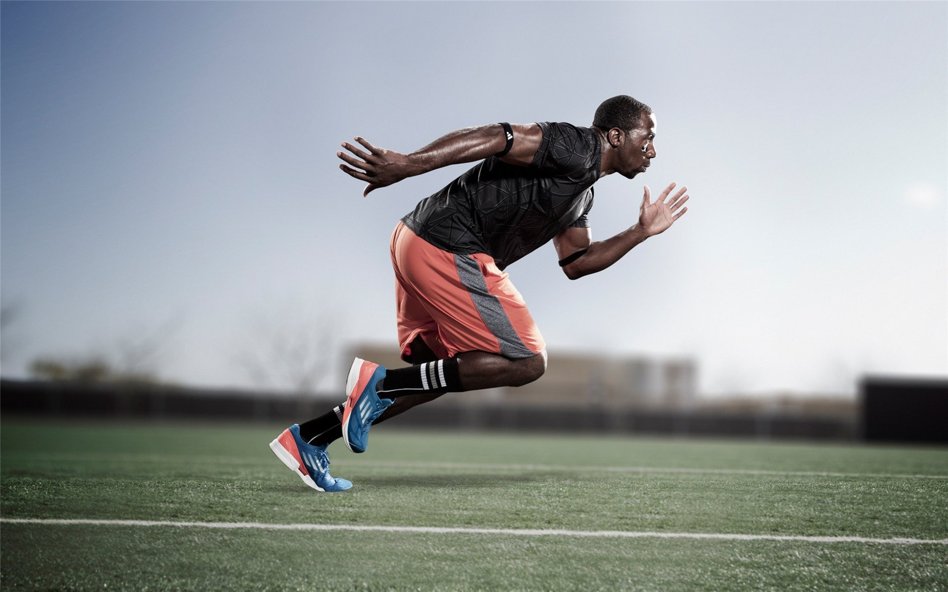 从郁金香风暴到非洲雄鹰，奥斯梅恩在2026世界杯接管比赛的荷兰启示